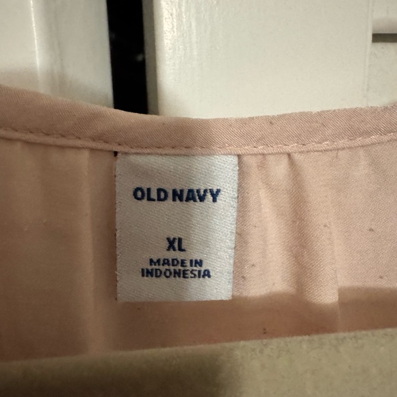 Old Navy Size XL Pink Balloon Sleeve Silky Blouse - Picture 3 of 4